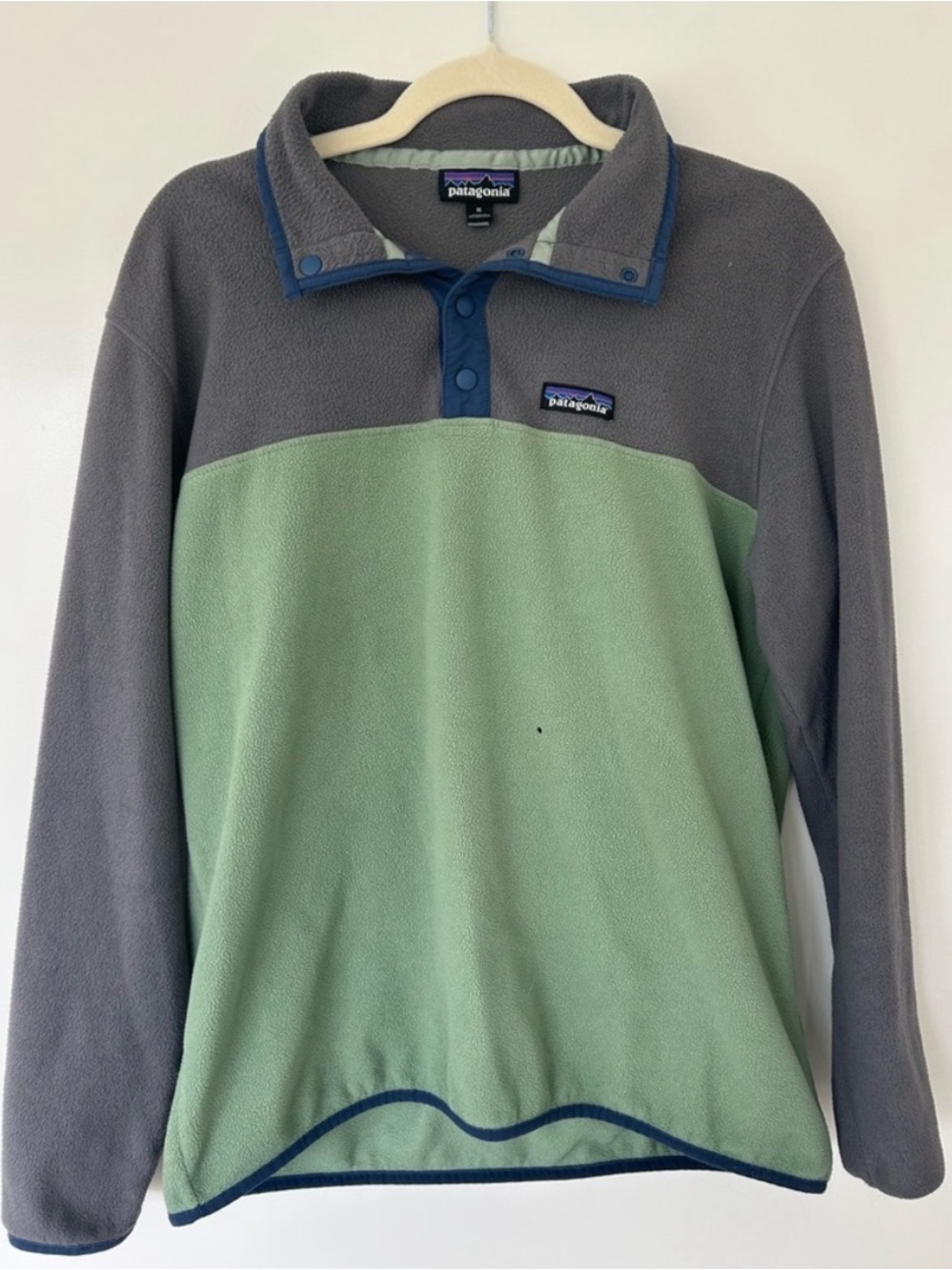 Patagonia Micro D Snap-T Fleece Pullover – Green & Grey